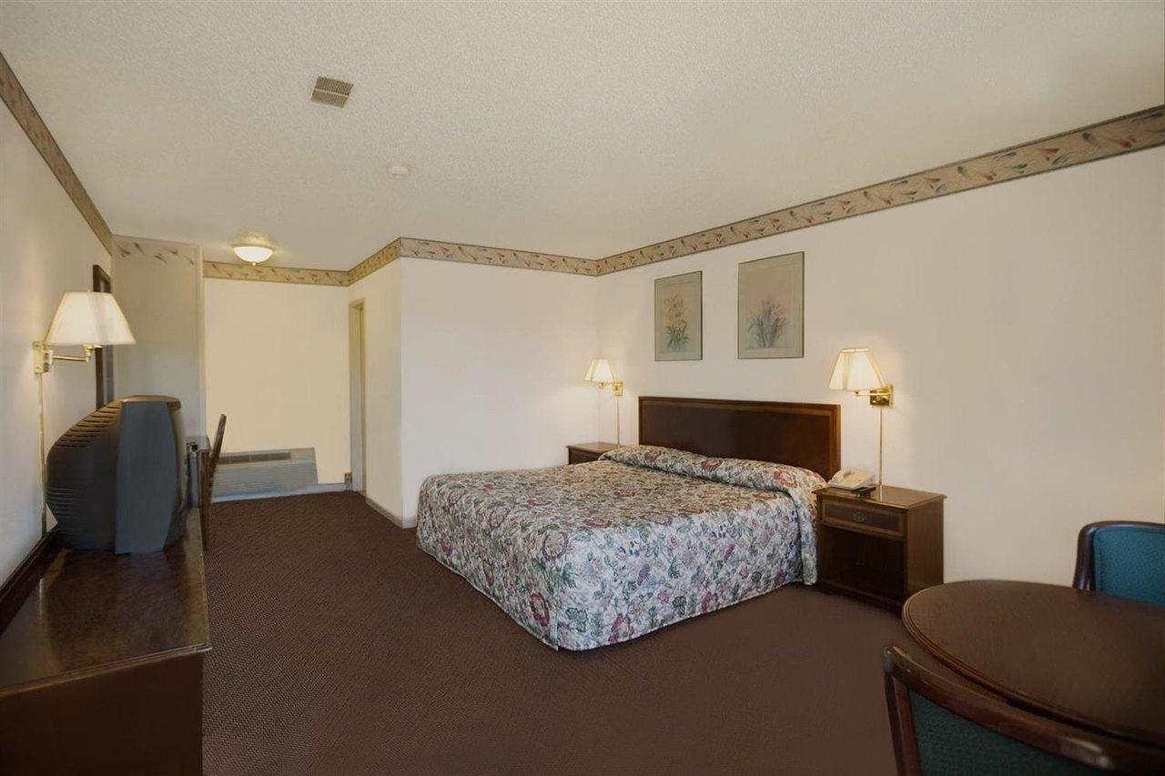 Hotel Americas Value 2*