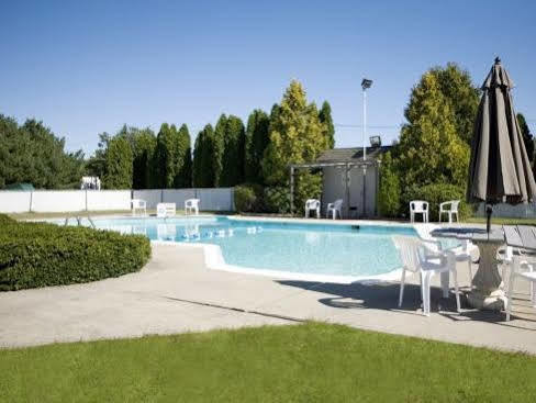 Americas Value Hotel 2*